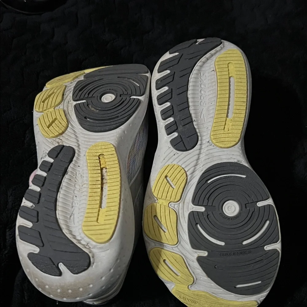 Brooks Women's Pastel Athletic Shoes glycerin 21 - Picture 5 of 7